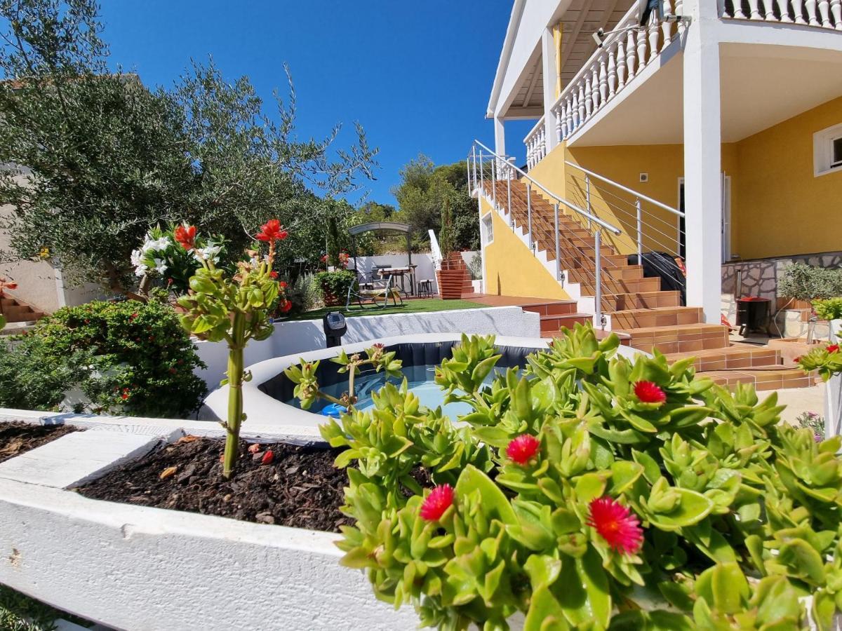 Apartmani Axa روكافاك المظهر الخارجي الصورة